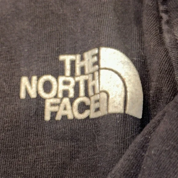 5 for 20 The north face long sleeve shirt - Picture 4 of 6